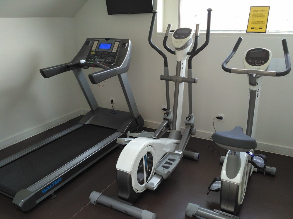 Hotell 1881 Gran Rosellon 4*